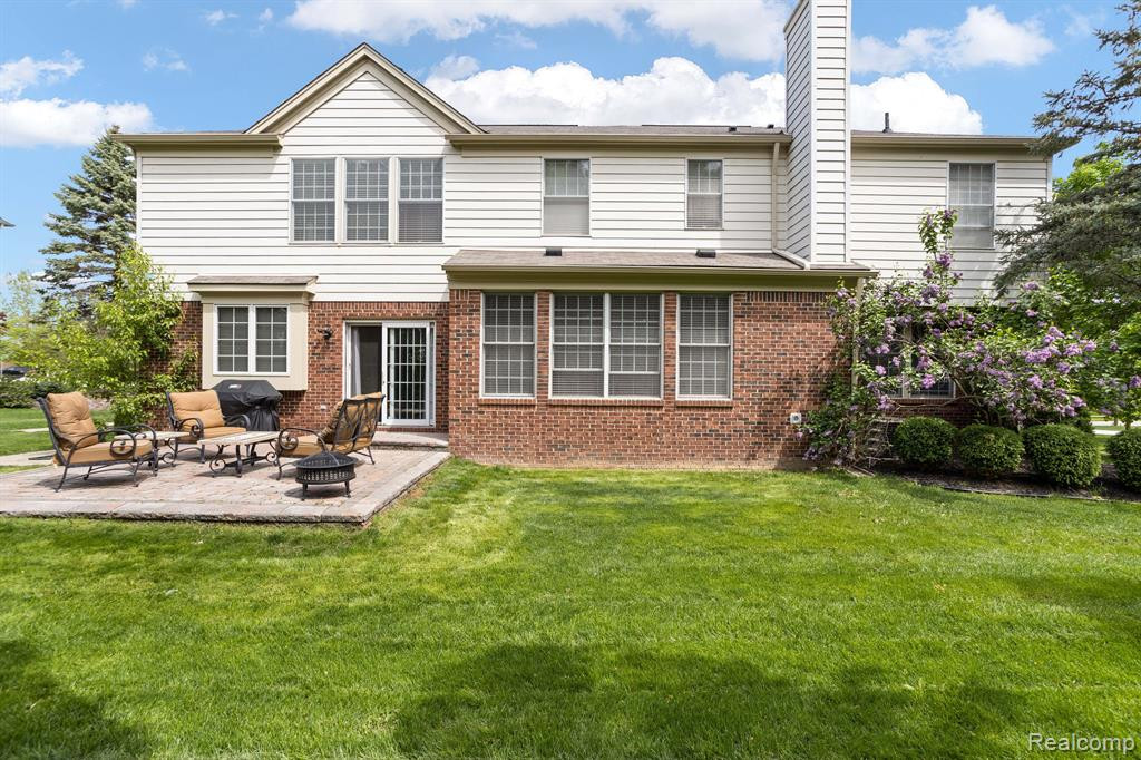 44427 WHITE PINE Circle E, Northville, MI 48168 — Photo 5