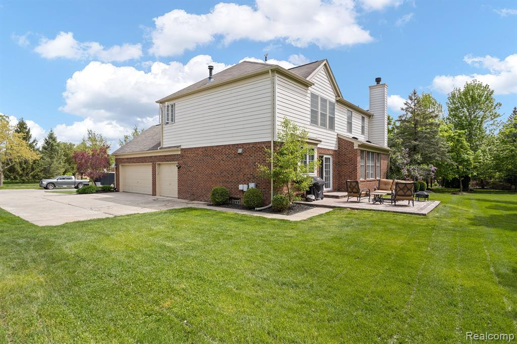 44427 WHITE PINE Circle E, Northville, MI 48168 — Photo 6