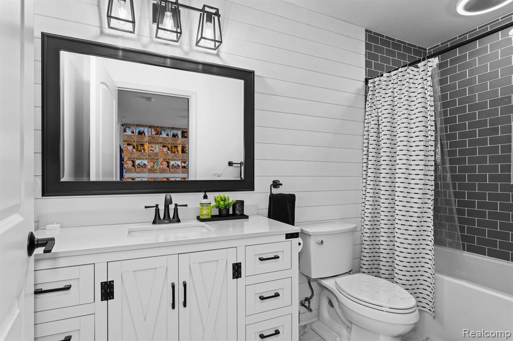 44427 WHITE PINE Circle E, Northville, MI 48168 — Photo 31
