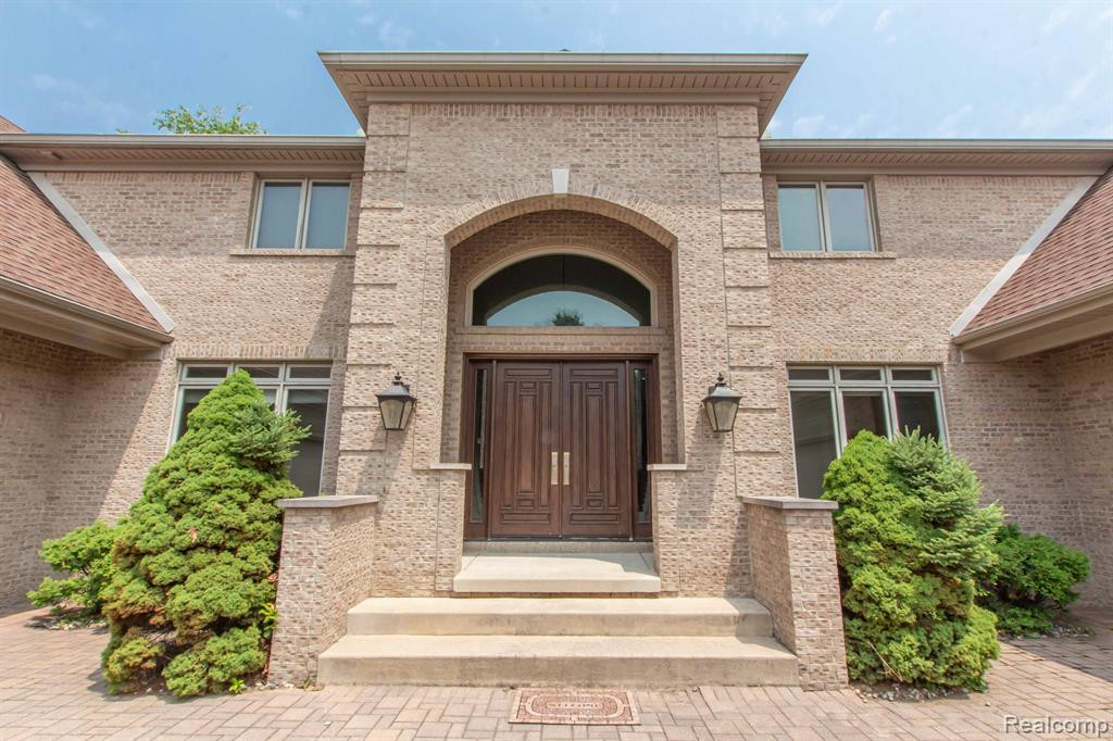 3125 WESTLOCH Circle, Superior, MI 48198 — Photo 3