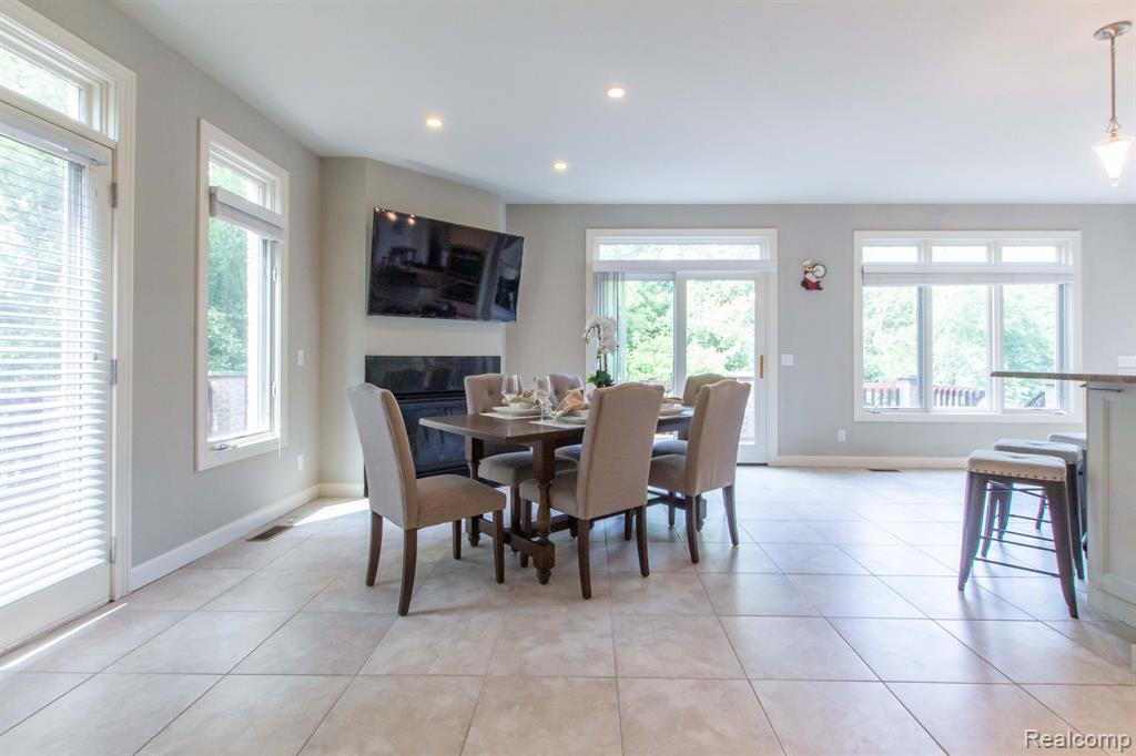 3125 WESTLOCH Circle, Superior, MI 48198 — Photo 25