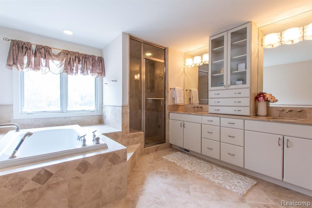3125 WESTLOCH Circle, Superior, MI 48198 — Photo 40