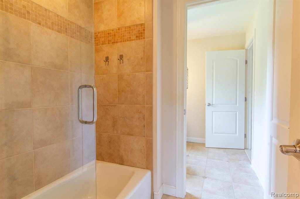 3125 WESTLOCH Circle, Superior, MI 48198 — Photo 48