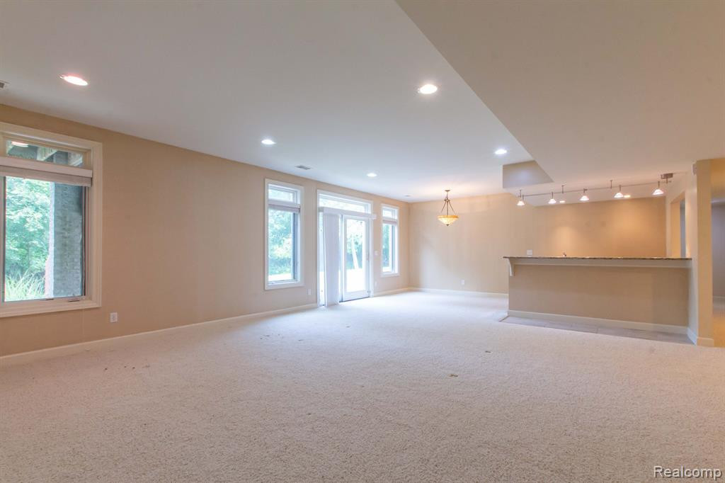 3125 WESTLOCH Circle, Superior, MI 48198 — Photo 51