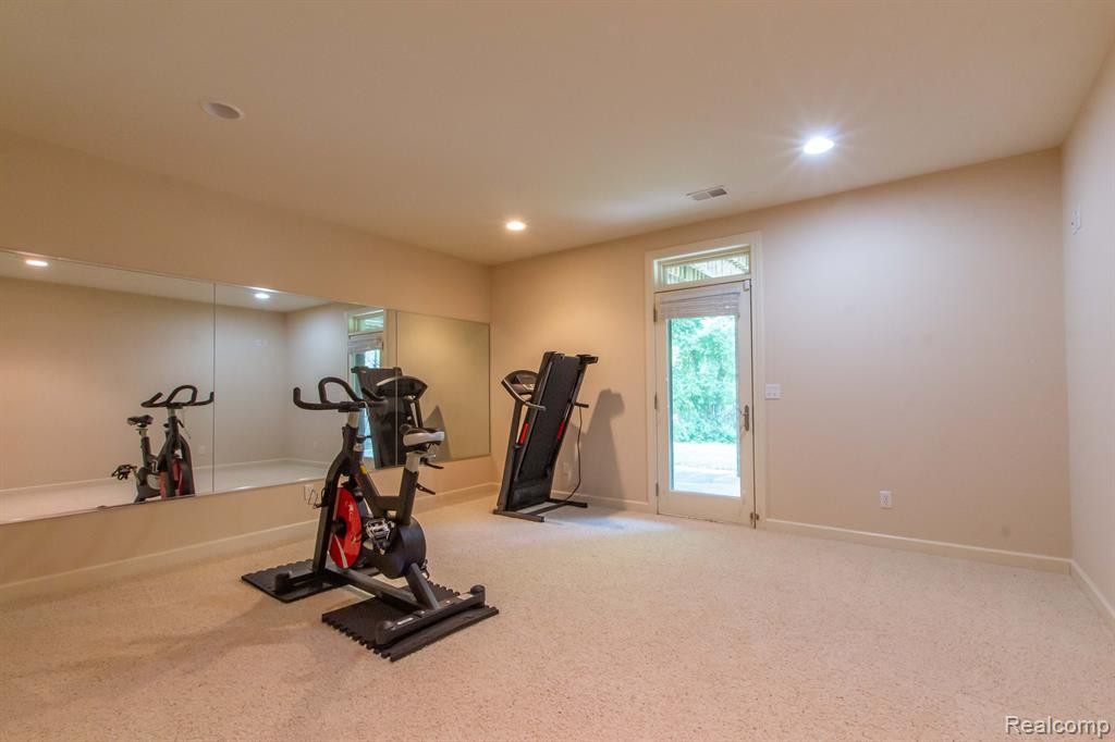 3125 WESTLOCH Circle, Superior, MI 48198 — Photo 57