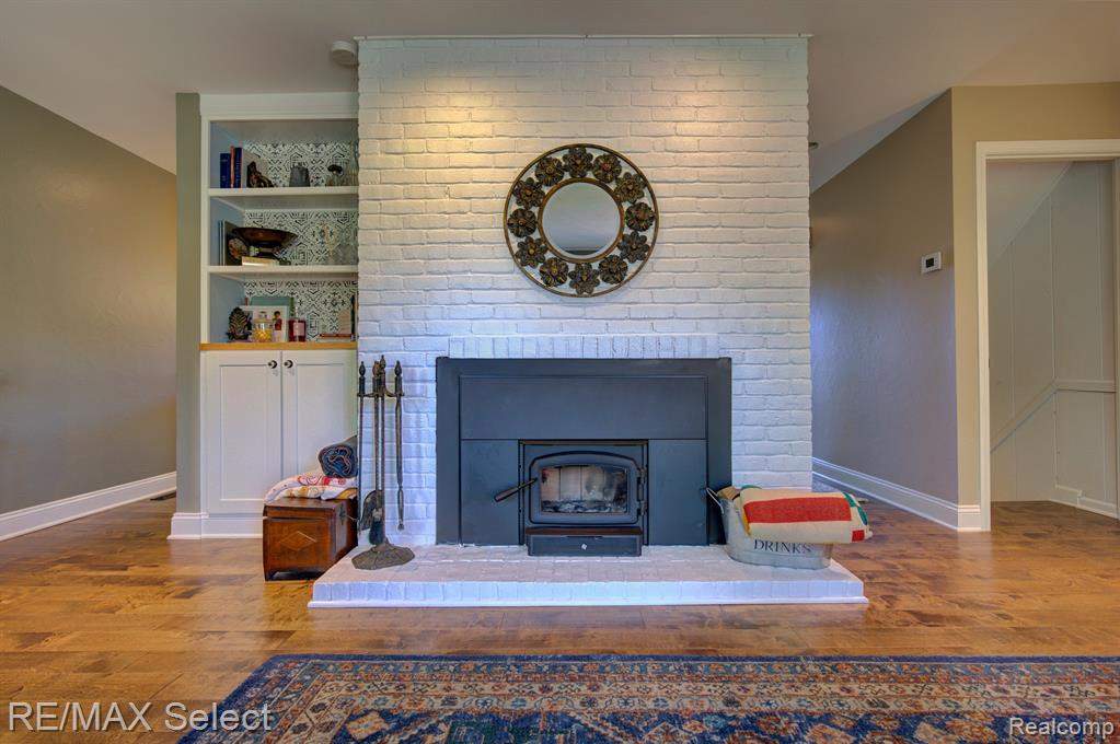 6306 LAURENTIAN Court, Flint, MI 48532 — Photo 21