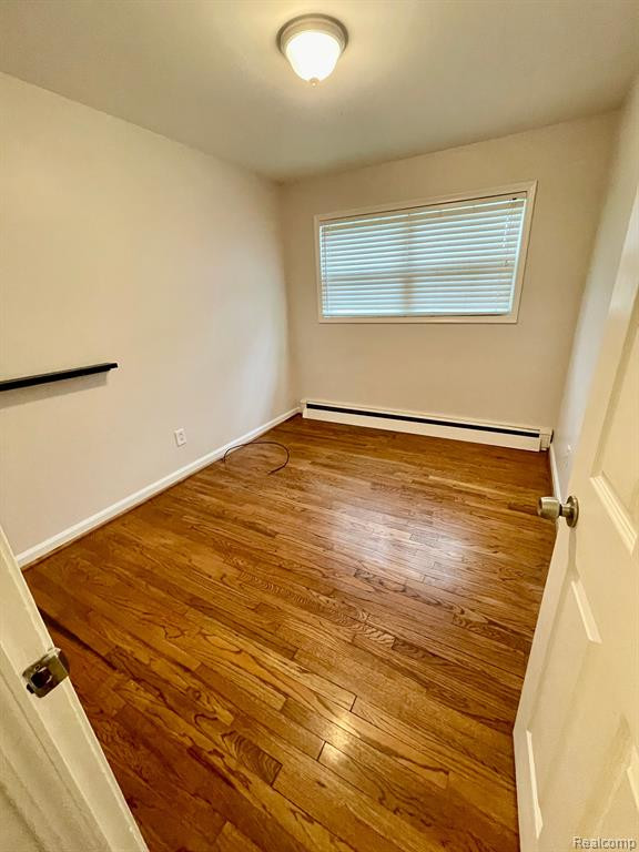 660 ROBINWOOD Drive, Troy, MI 48083 — Photo 5