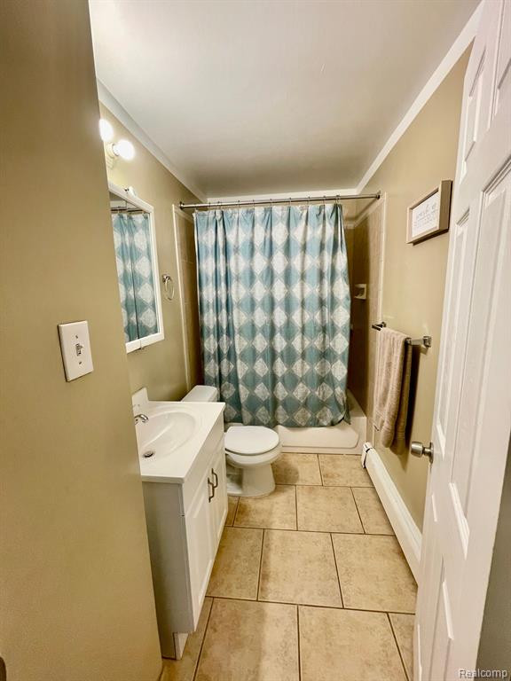 660 ROBINWOOD Drive, Troy, MI 48083 — Photo 6