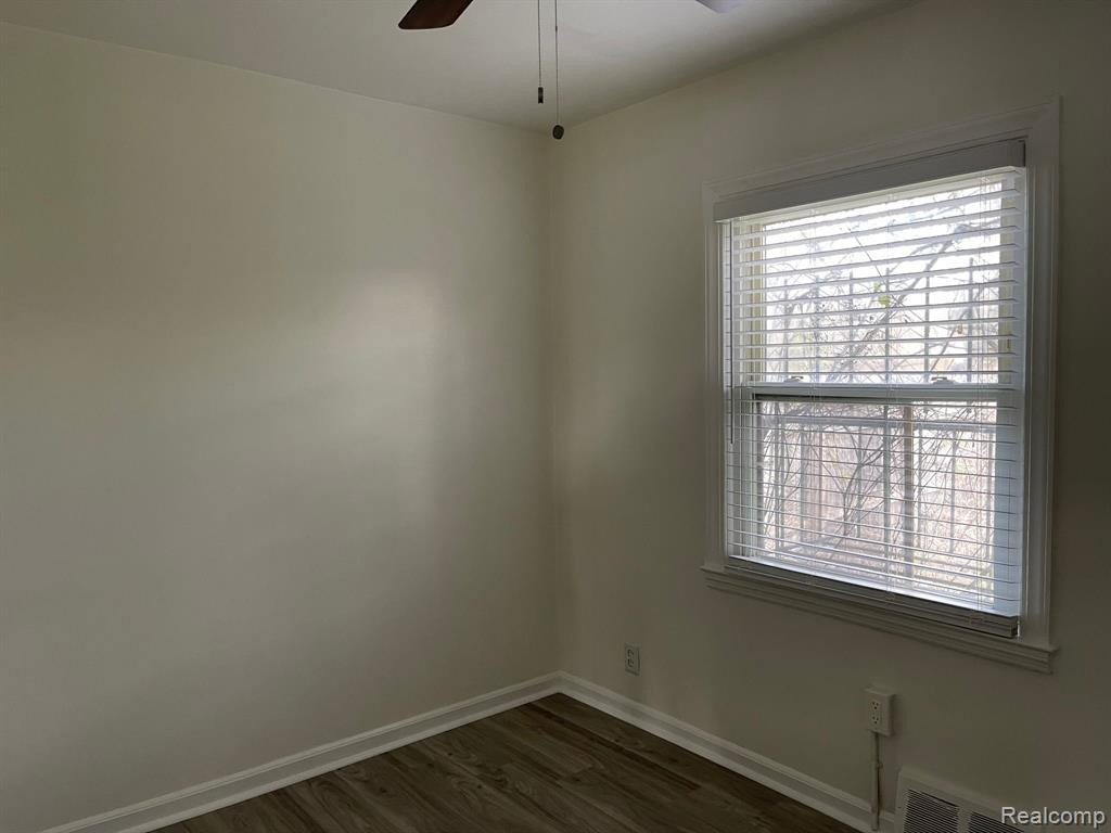 9436 OHIO Street, Detroit, MI 48204 — Photo 9