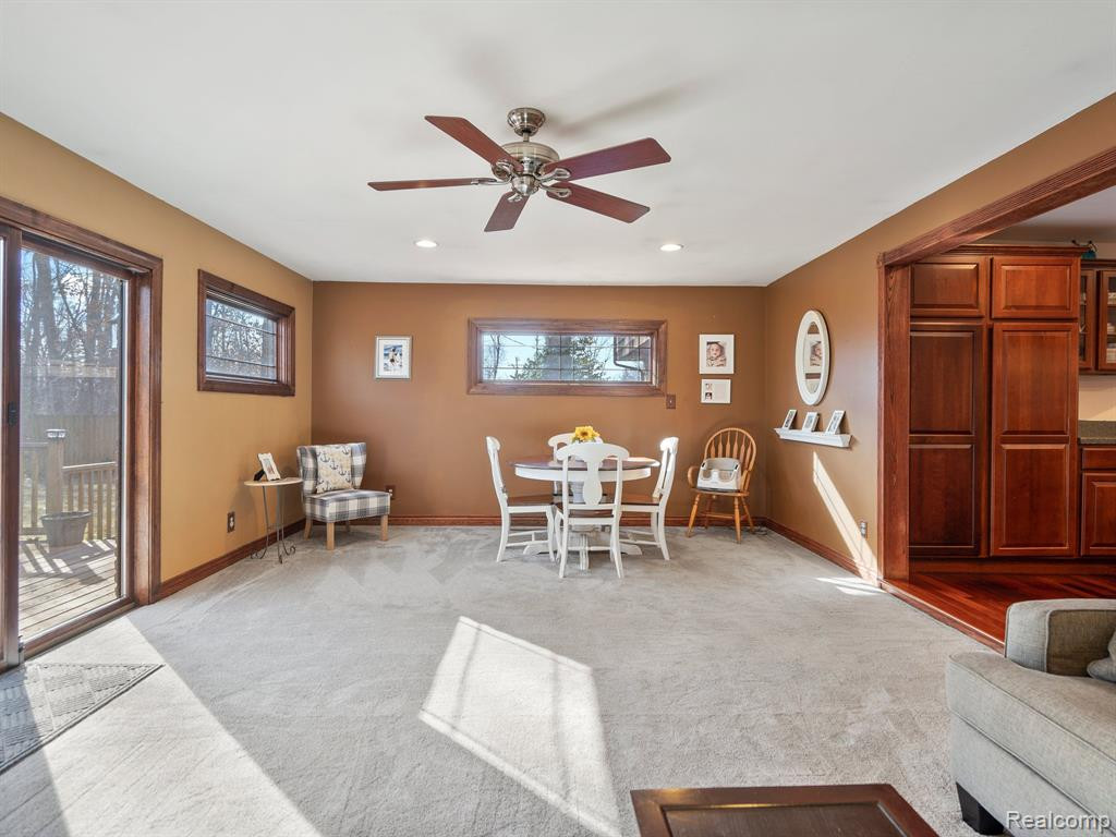 5040 EAGLE Road, White Lake, MI 48383 — Photo 25