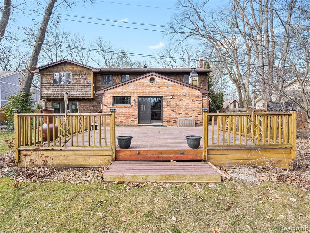 5040 EAGLE Road, White Lake, MI 48383 — Photo 45
