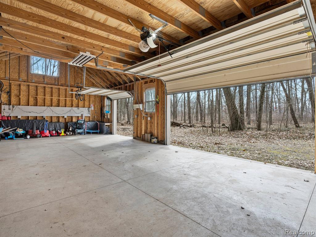 5040 EAGLE Road, White Lake, MI 48383 — Photo 48