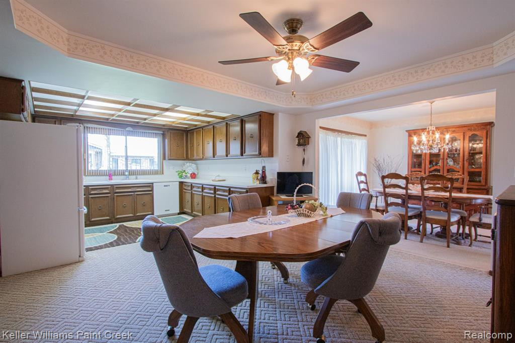 47501 LIBERTY Drive, Shelby Twp, MI 48315 — Photo 8