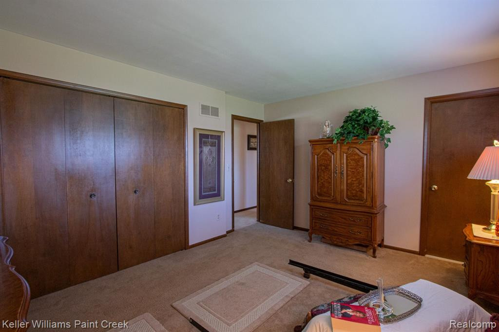 47501 LIBERTY Drive, Shelby Twp, MI 48315 — Photo 16