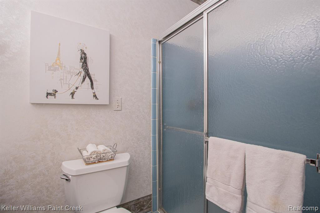 47501 LIBERTY Drive, Shelby Twp, MI 48315 — Photo 17