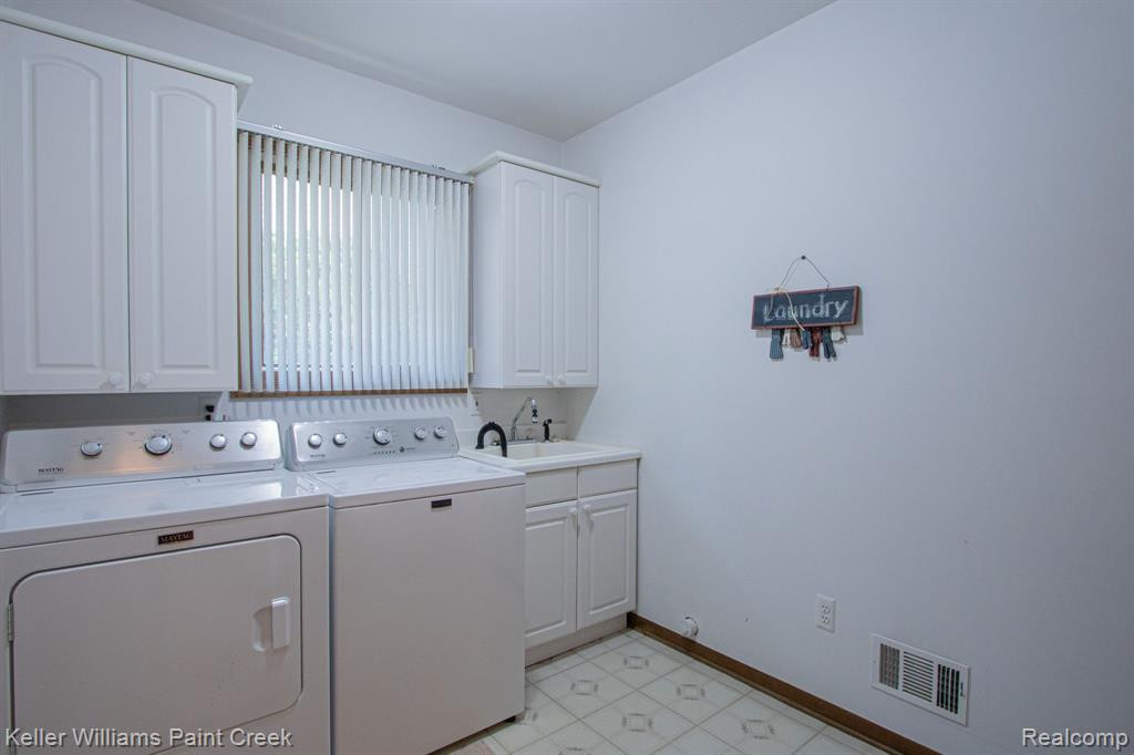 47501 LIBERTY Drive, Shelby Twp, MI 48315 — Photo 23