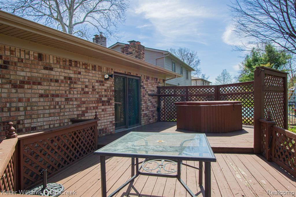 47501 LIBERTY Drive, Shelby Twp, MI 48315 — Photo 34