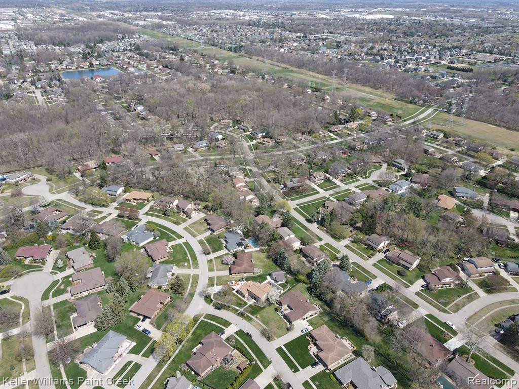 47501 LIBERTY Drive, Shelby Twp, MI 48315 — Photo 37