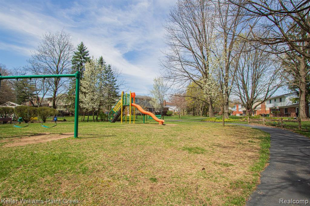 47501 LIBERTY Drive, Shelby Twp, MI 48315 — Photo 40
