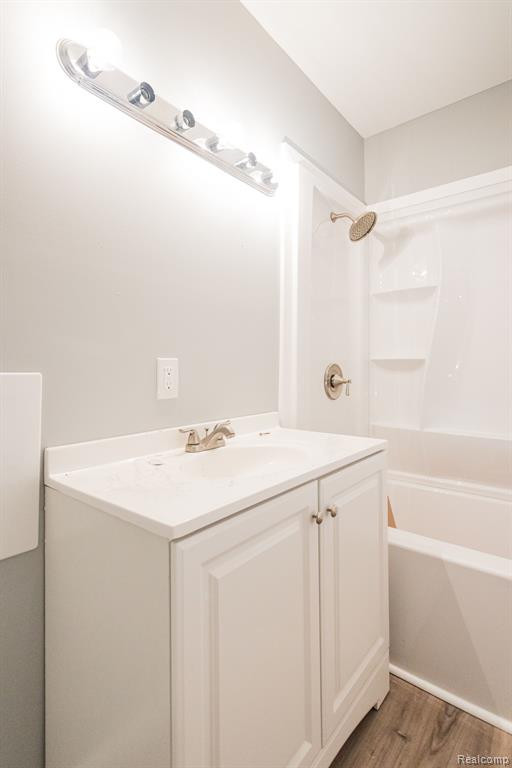 9550 EVERGREEN Avenue, Detroit, MI 48228 — Photo 9