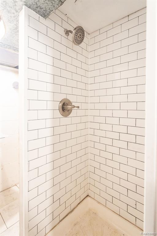 9550 EVERGREEN Avenue, Detroit, MI 48228 — Photo 18
