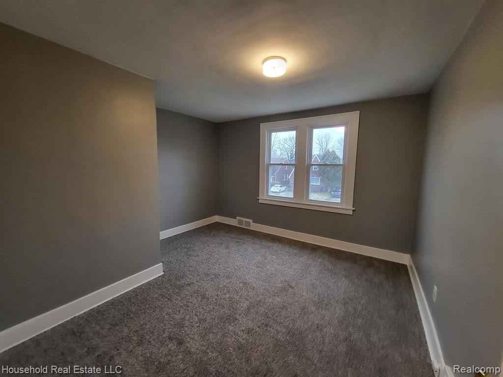 5566 BALFOUR Road, Detroit, MI 48224 — Photo 13