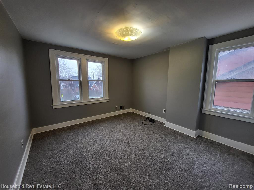 5566 BALFOUR Road, Detroit, MI 48224 — Photo 14