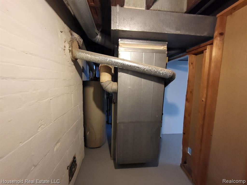 5566 BALFOUR Road, Detroit, MI 48224 — Photo 25