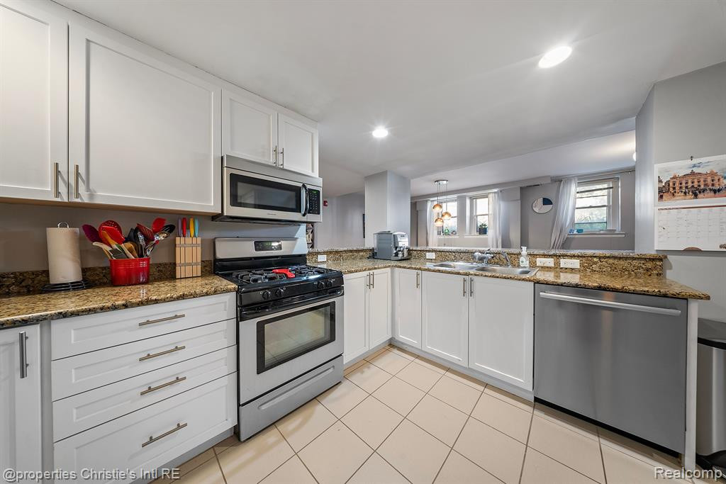 615 W Hancock, Detroit, MI 48201 — Photo 8