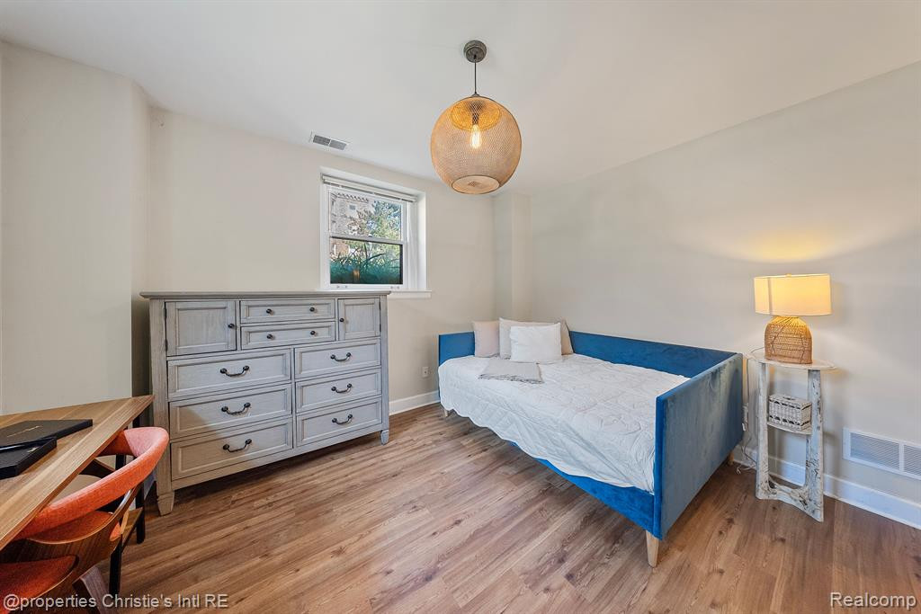 615 W Hancock, Detroit, MI 48201 — Photo 14
