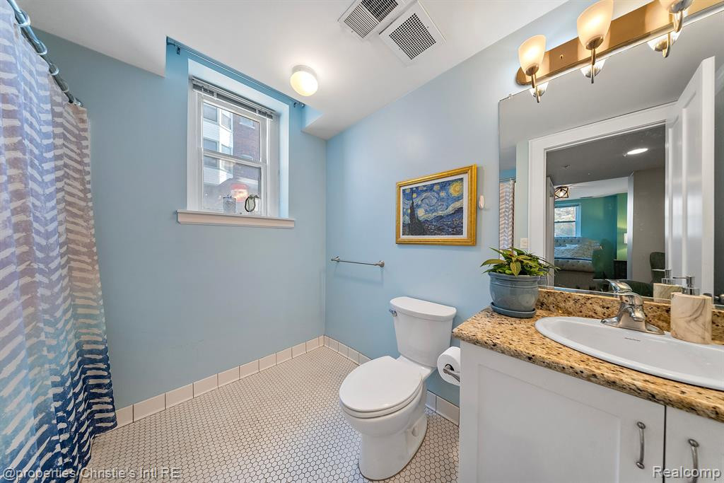 615 W Hancock, Detroit, MI 48201 — Photo 21