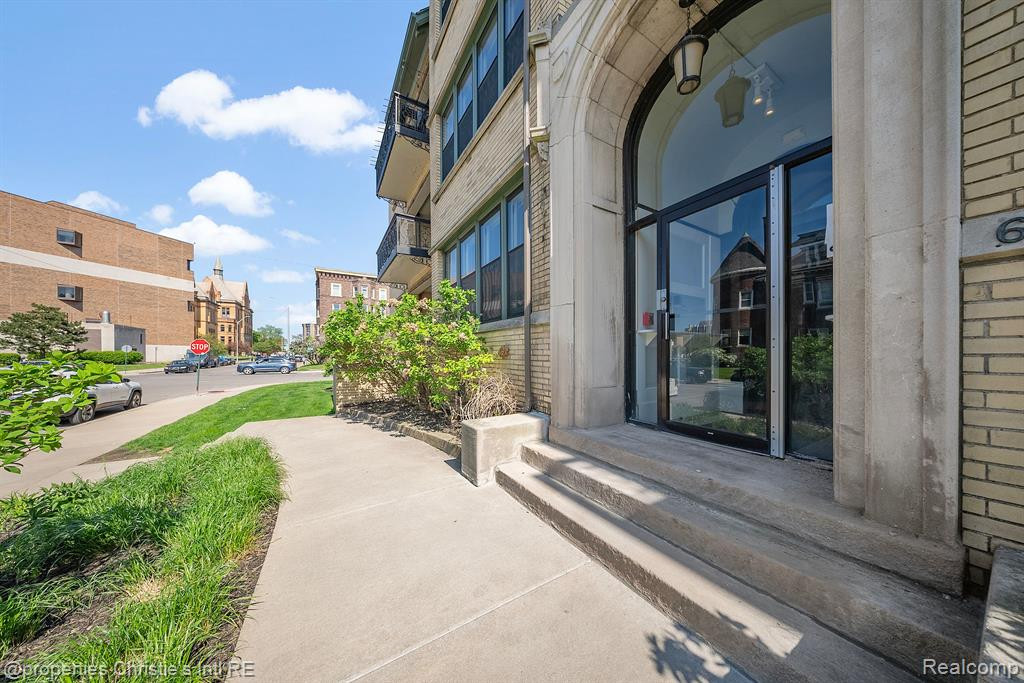 615 W Hancock, Detroit, MI 48201 — Photo 24