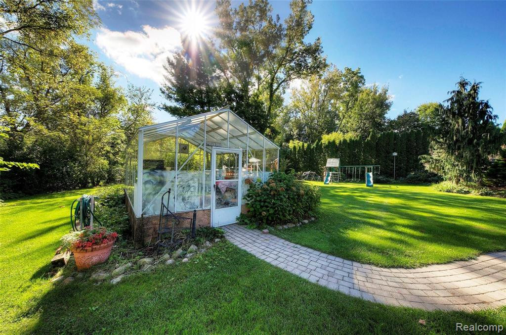 7312 BIRCKLAN Drive, Canton, MI 48187 — Photo 2