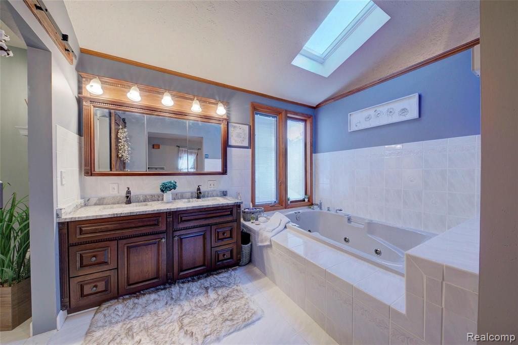 7312 BIRCKLAN Drive, Canton, MI 48187 — Photo 47