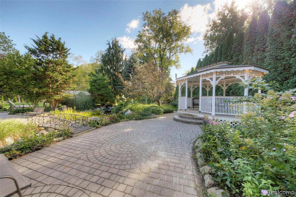 7312 BIRCKLAN Drive, Canton, MI 48187 — Photo 65