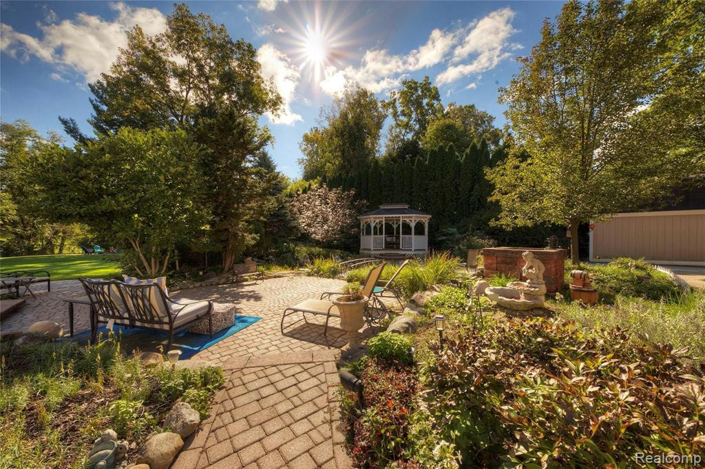 7312 BIRCKLAN Drive, Canton, MI 48187 — Photo 72