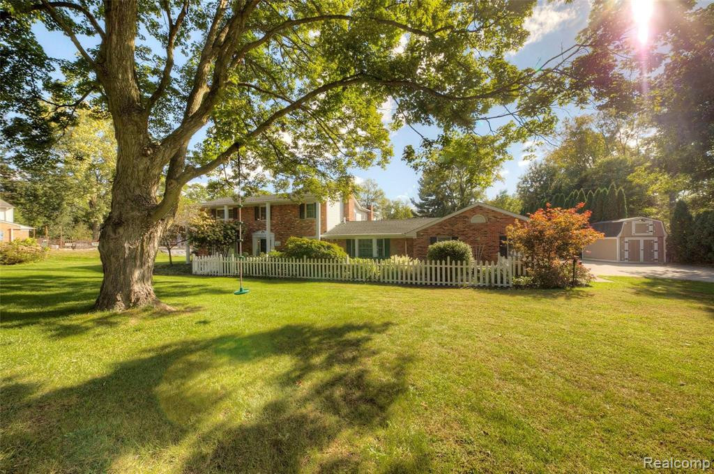 7312 BIRCKLAN Drive, Canton, MI 48187 — Photo 82