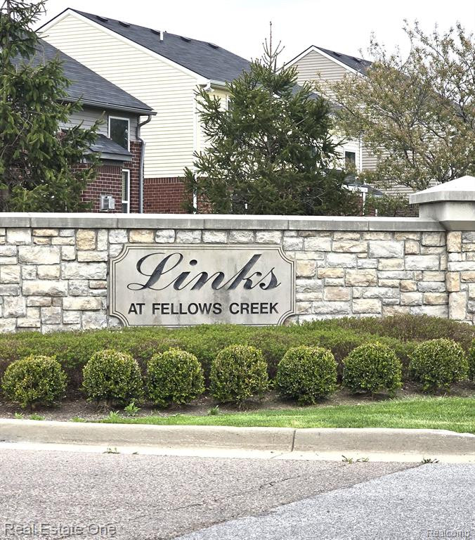 2496 ARCADIA Drive, Canton, MI 48188 — Photo 2