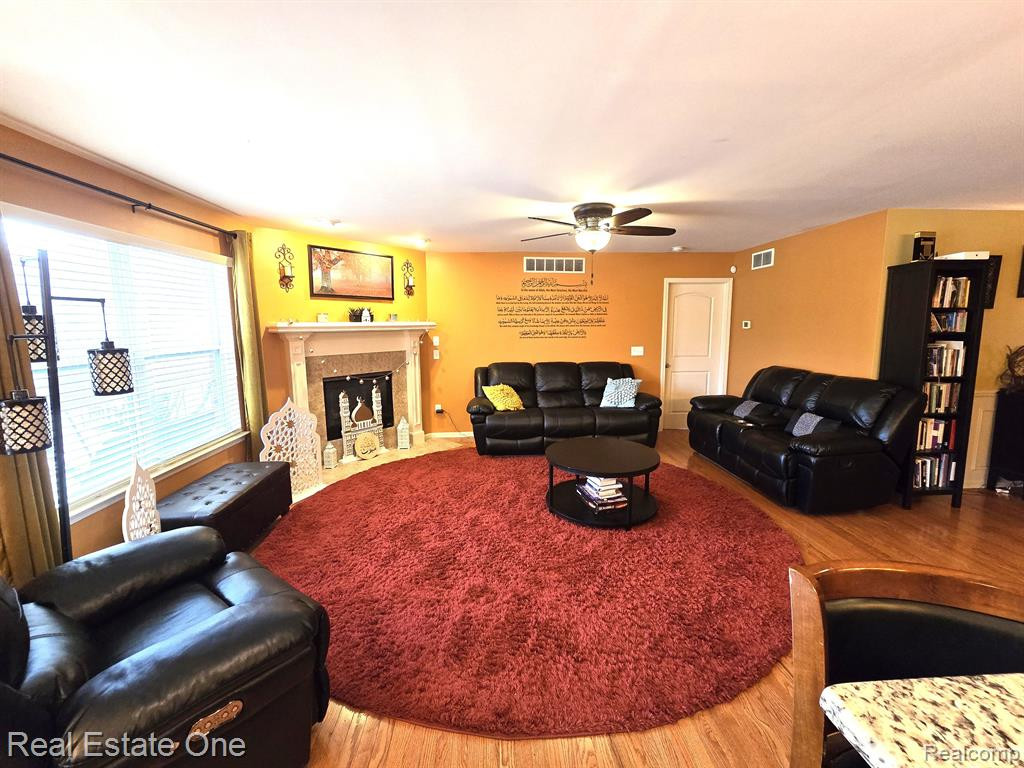 2496 ARCADIA Drive, Canton, MI 48188 — Photo 9