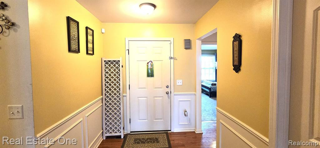 2496 ARCADIA Drive, Canton, MI 48188 — Photo 21