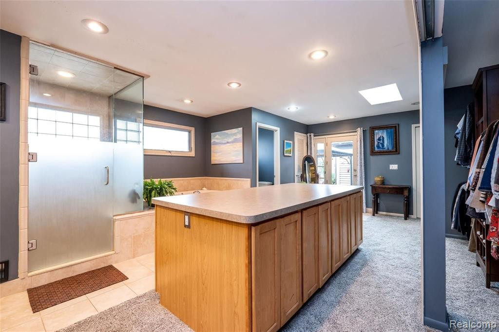 1075 LALOND Avenue, Waterford, MI 48327 — Photo 31