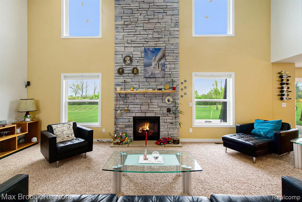 10332 COBB HOLLOW FARM, Saline, MI 48176 — Photo 5