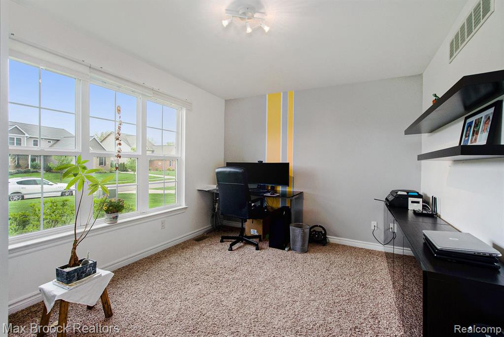 10332 COBB HOLLOW FARM, Saline, MI 48176 — Photo 15