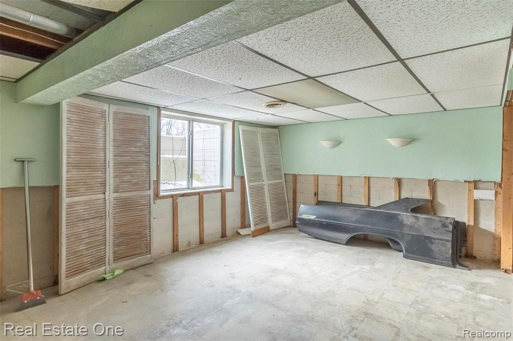 5250 E ALLEN Road, Webberville, MI 48892 — Photo 29