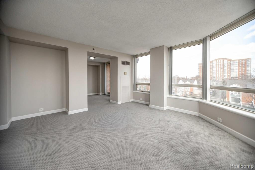 3320 Spinnaker Lane, 4C, Detroit, MI 48207 — Photo 5