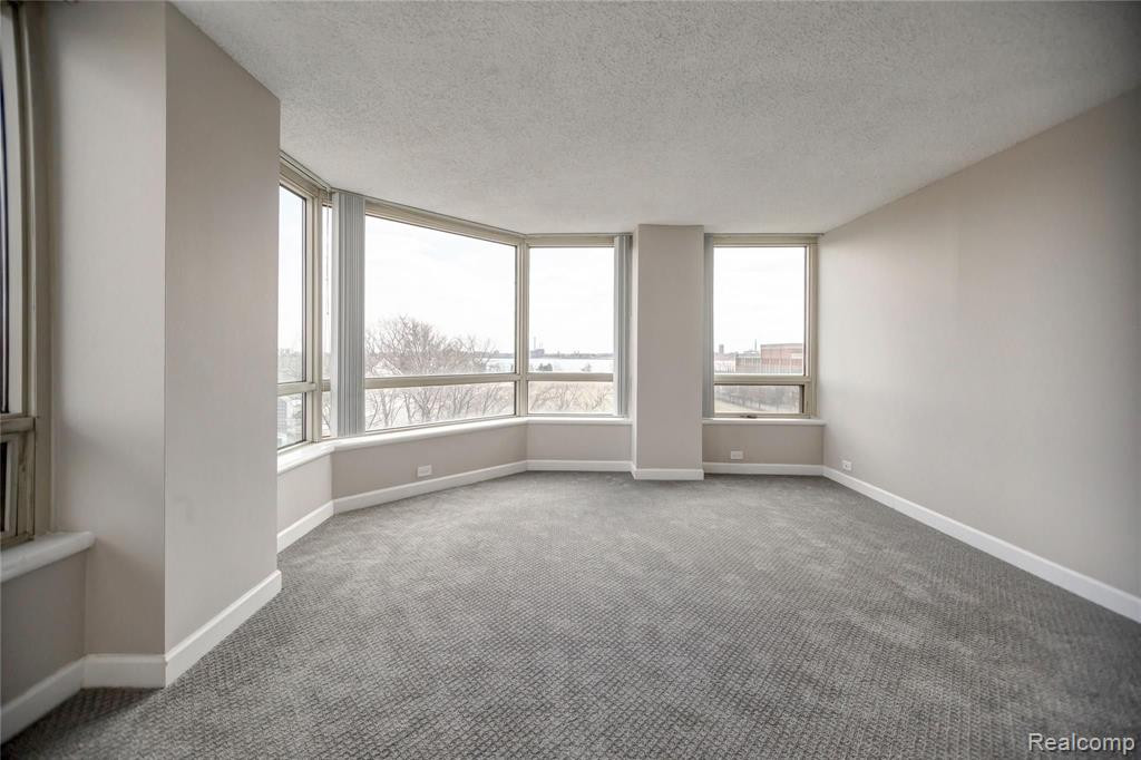 3320 Spinnaker Lane, 4C, Detroit, MI 48207 — Photo 20