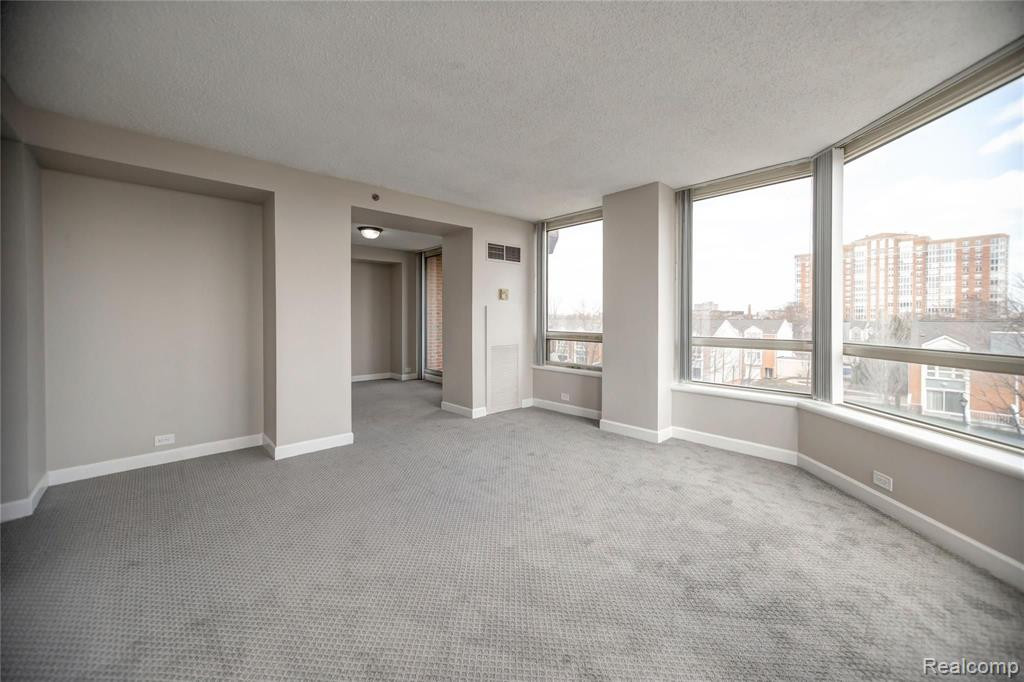 3320 Spinnaker Lane, 4C, Detroit, MI 48207 — Photo 22
