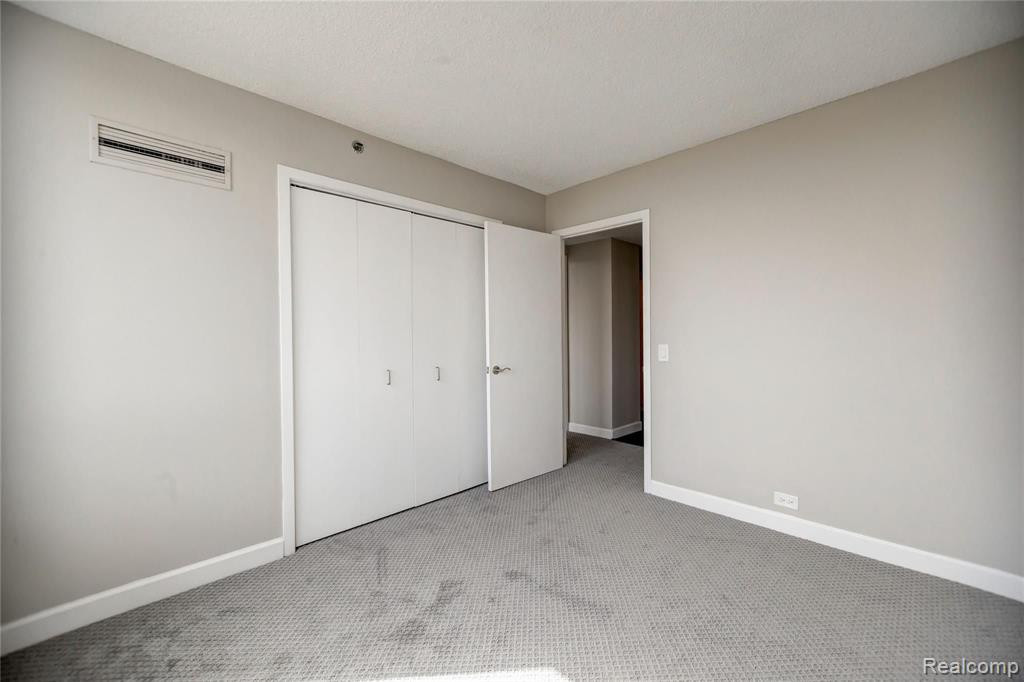 3320 Spinnaker Lane, 4C, Detroit, MI 48207 — Photo 26