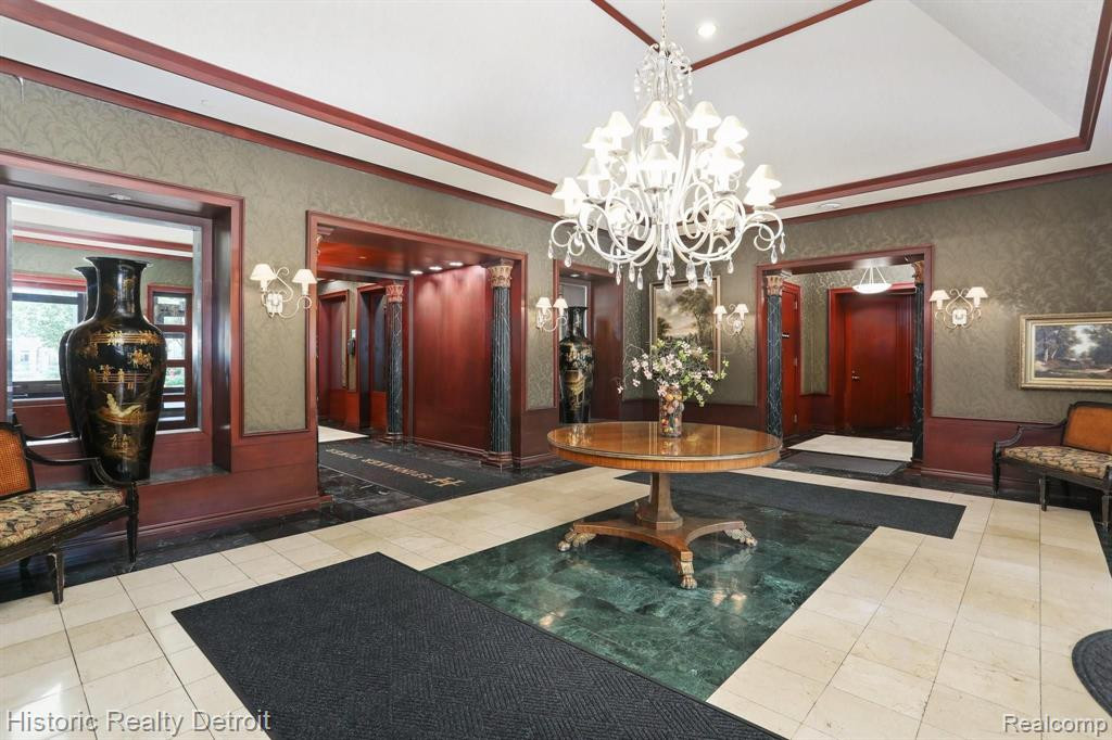 3320 Spinnaker Lane, 14 E, Detroit, MI 48207 — Photo 4