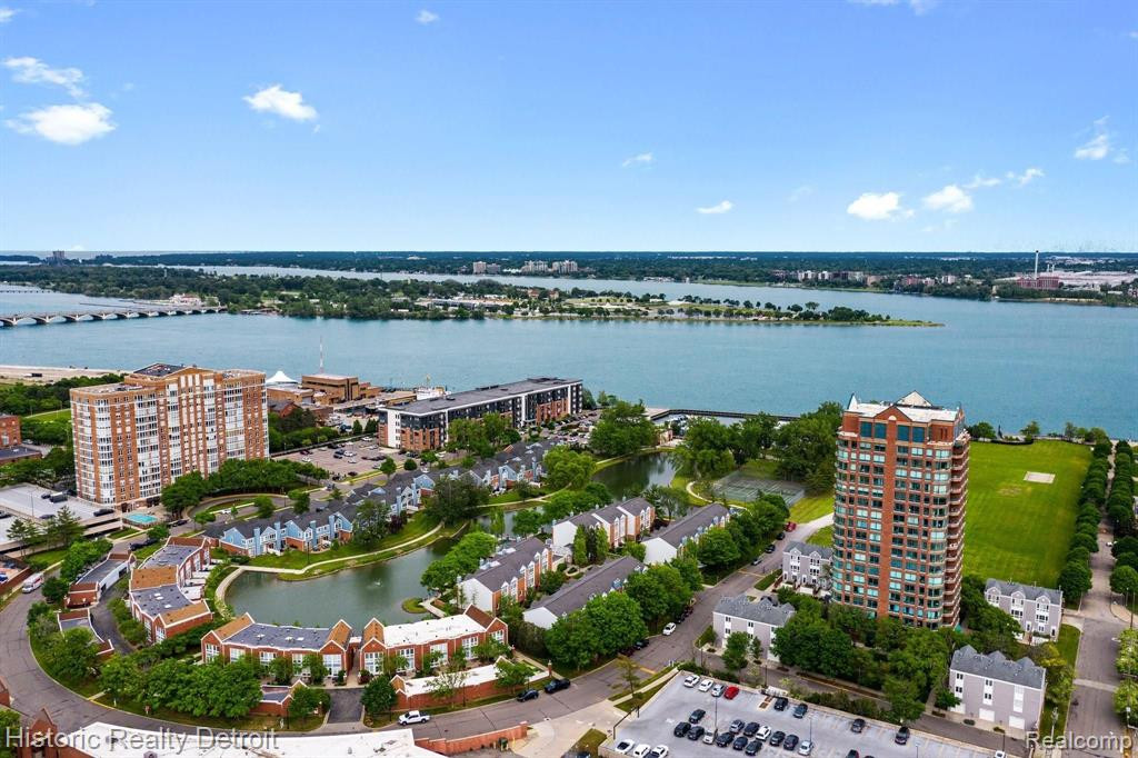 3320 Spinnaker Lane, 14 E, Detroit, MI 48207 — Photo 49